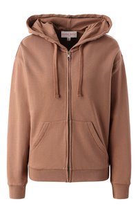 Светло-коричневый