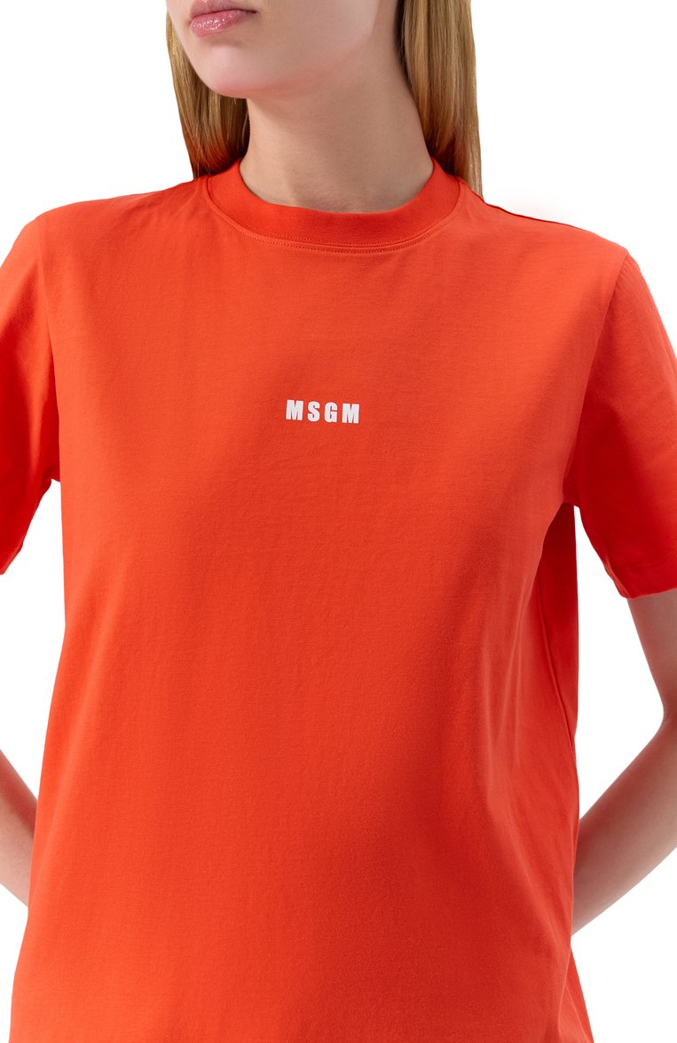 Женская хлопковая футболка MSGM красного цвета, арт. 3841MDM500/257002 | Фото 5 (Длина (для топов): Стандартные; Рукава: Короткие; Материал внешний: Хлопок; Принт: Без принта; Стили: Кэжуэл)