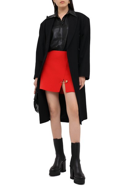 Юбка из вискозы VERSACE красного цвета по цене 62300 руб., арт. A83920/A208429, фото 2 Юбка из вискозы VERSACE, арт. A83920/A208429, фото 2