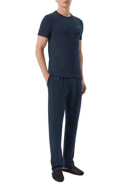Хлопковая футболка KITON темно-синего цвета по цене 39950 руб., арт. UNWM008K0263L, фото 2 Хлопковая футболка KITON, арт. UNWM008K0263L, фото 2