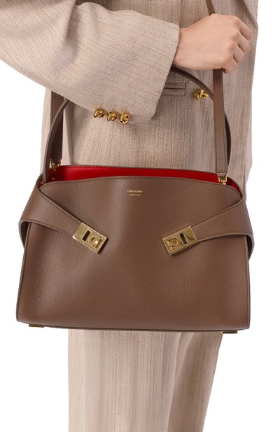 Сумка hug soft medium FERRAGAMO, арт. 219816/787834, фото 2