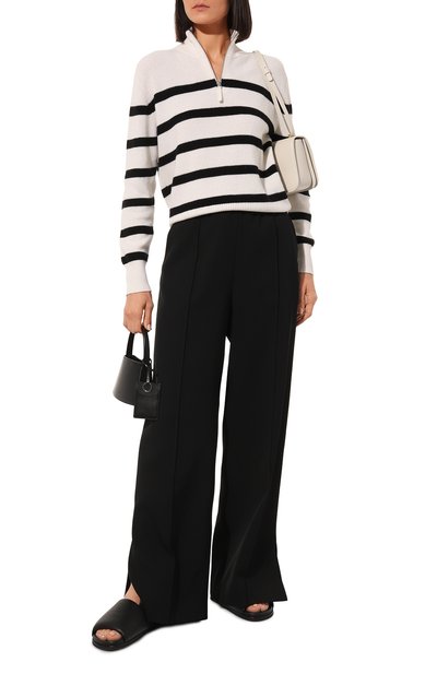 Пуловер из хлопка и кашемира FTC белого цвета по цене 37150 руб., арт. 903-0520, фото 2 Пуловер из хлопка и кашемира FTC, арт. 903-0520, фото 2