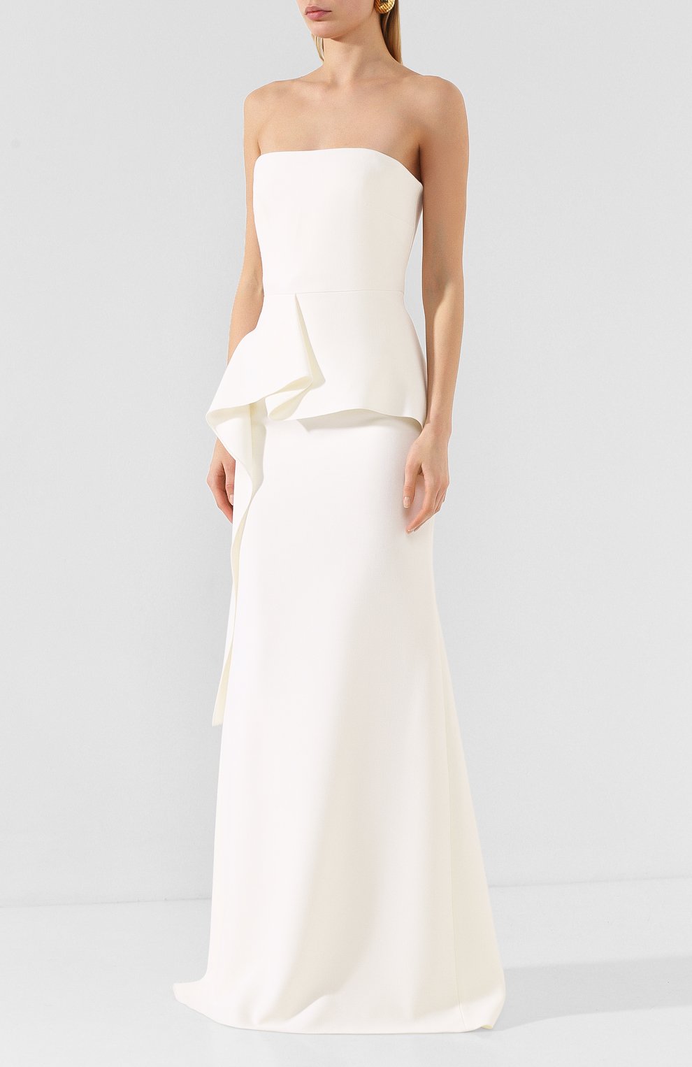 Платье-макси ROLAND MOURET белого цвета по цене 221500 руб., арт. EW20/S0977/F4044, фото 3 Платье-макси ROLAND MOURET, арт. EW20/S0977/F4044, фото 3