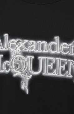 Мужская хлопковая футболка ALEXANDER MCQUEEN черного цвета, арт. 750656 | Фото 5 (Рукава: Короткие; Стили: Гранж; Принт: С принтом; Длина (для топов): Удлиненные; Материал сплава: Проставлено; Материал внешний: Хлопок; Драгоценные камни: Проставлено)