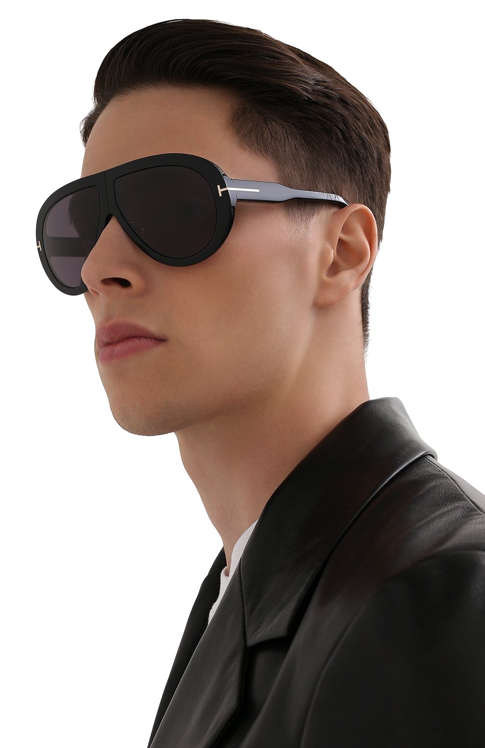 Солнцезащитные очки TOM FORD черного цвета по цене 57400 руб., арт. TF836 01A, фото 3 Солнцезащитные очки TOM FORD, арт. TF836 01A, фото 3