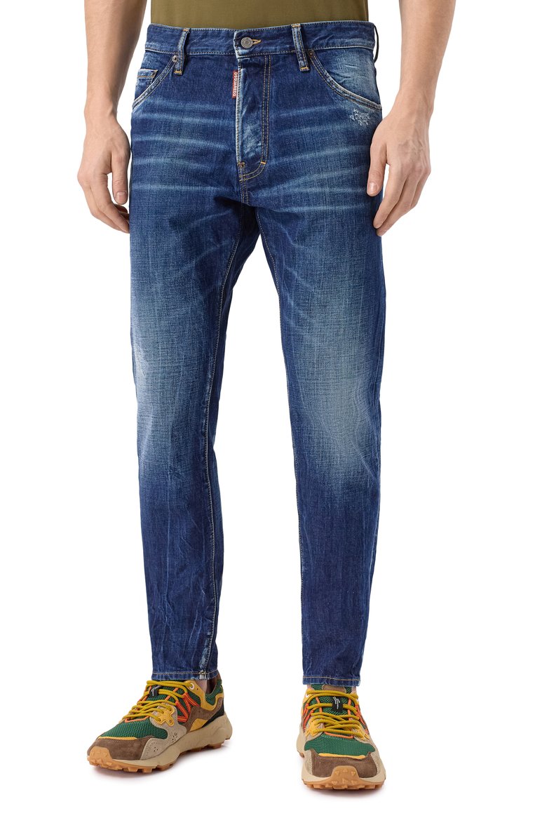 Мужские джинсы cool guy DSQUARED2 синего цвета, арт. S74LB1677/S30309 | Фото 3 (Длина (брюки, джинсы): Стандартные; Детали: Делаве; Материал внешний: Деним, Хлопок; Кросс-КТ: Деним; Стили: Повседневный; Автоматизация ТО: Проставлено; Силуэт М (брюки): Узкие; Автоматизация состава: Проставлено)