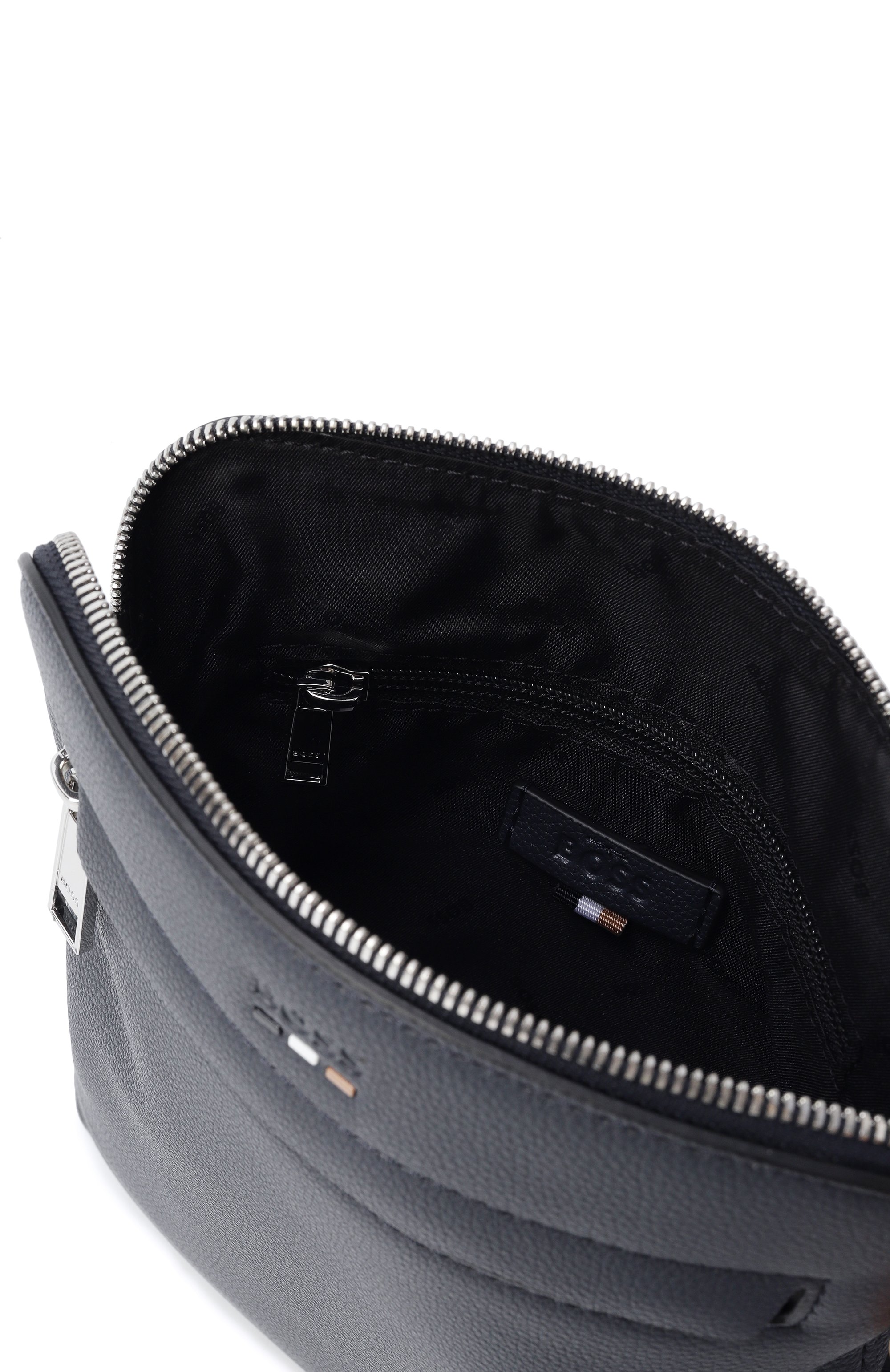 Сумка ray BOSS синего цвета по цене 14850 руб., арт. 50536477, фото 5 Сумка ray BOSS, арт. 50536477, фото 5