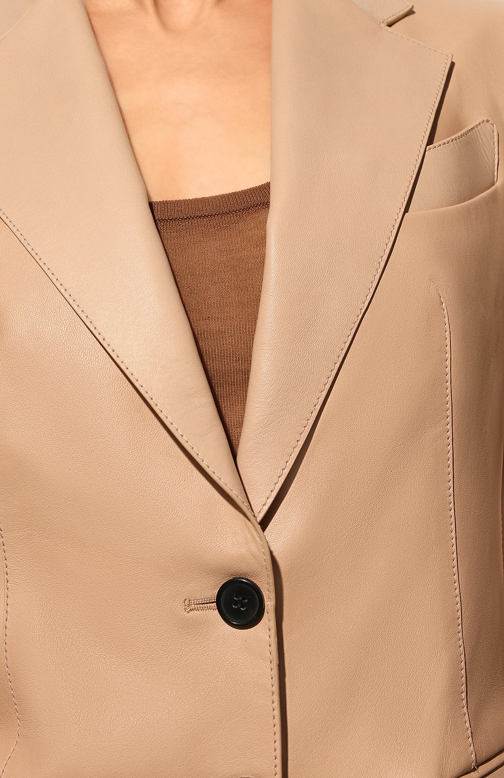 Кожаный жакет TOM FORD бежевого цвета по цене 433000 руб., арт. GIL476-LEX266, фото 5 Кожаный жакет TOM FORD, арт. GIL476-LEX266, фото 5