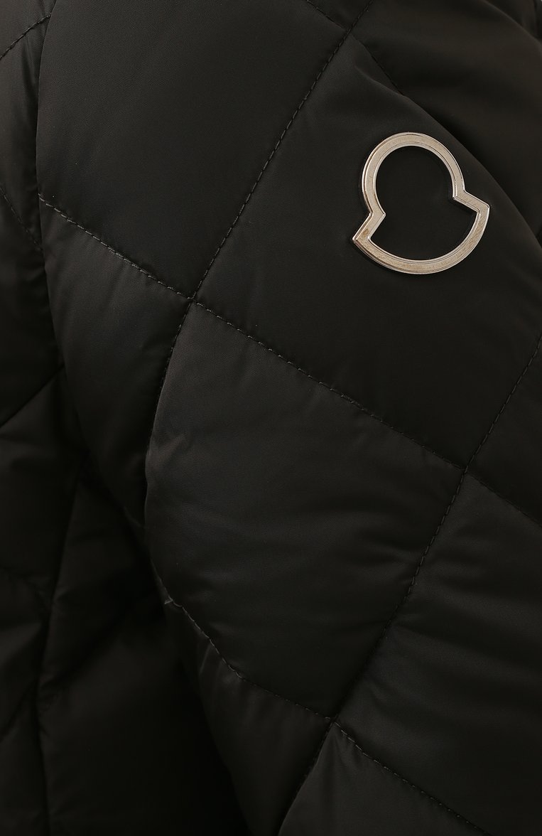 Женская пуховая куртка MONCLER хаки цвета, арт. G1-093-1A52Y-00-539YH | Фото 5 (Материал утеплителя: Пух и перо; Длина (верхняя одежда): Короткие; Стили: Кэжуэл; Материал подклада: Синтетический материал; Материал внешний: Синтетический материал; Кросс-КТ: Куртка, Утепленные; Рукава: Длинные; Региональные ограничения белый список (Axapta Mercury): RU; Материал сплава: Проставлено; Драгоценные камни: Проставлено)