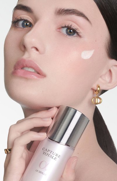 Омолаживающая сыворотка для кожи лица и шеи capture totale le serum (50ml) DIOR, арт. C099700071, фото 3