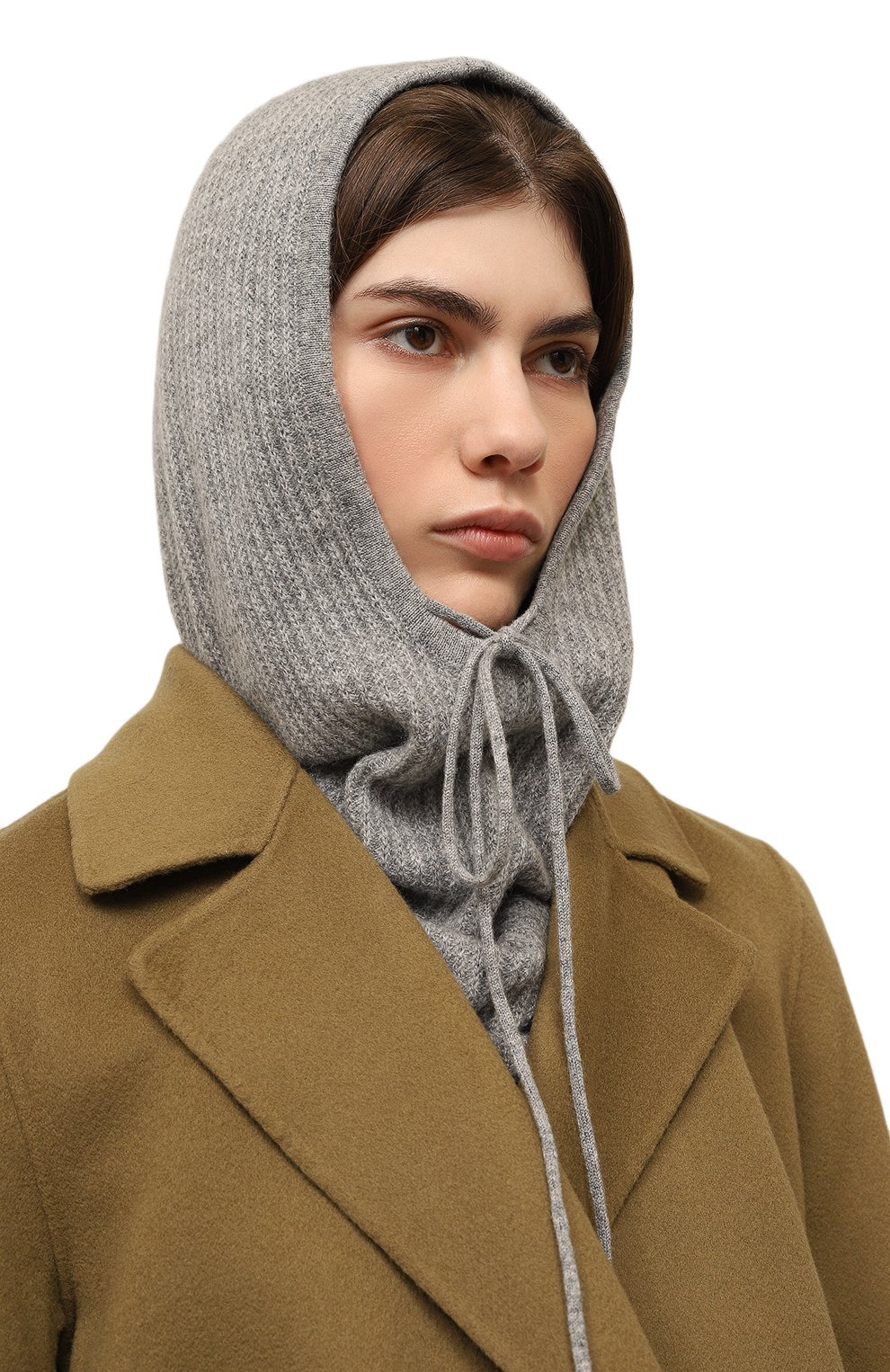 Кашемировый капор ALLUDE серого цвета по цене 18900 руб., арт. 235/11243, фото 2 Кашемировый капор ALLUDE, арт. 235/11243, фото 2