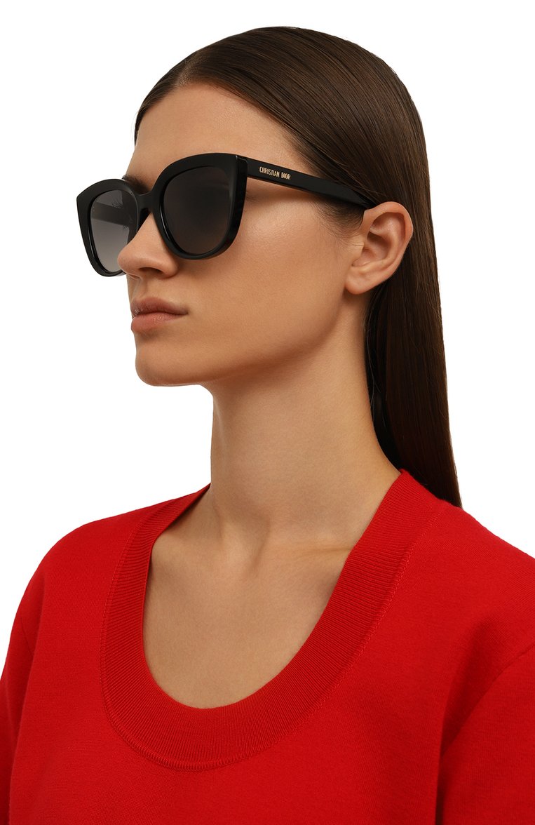 Женские солнцезащитные очки DIOR EYEWEAR черного цвета, арт. DI0RMIDNIGHT R1I 10A1 | Фото 2 (Нос: Не проставлено; Региональные ограничения белый список (Axapta Mercury): Не проставлено; Тип очков: С/з; Материал: Пластик; Оптика Гендер: оптика-женское; Очки форма: Круглые)