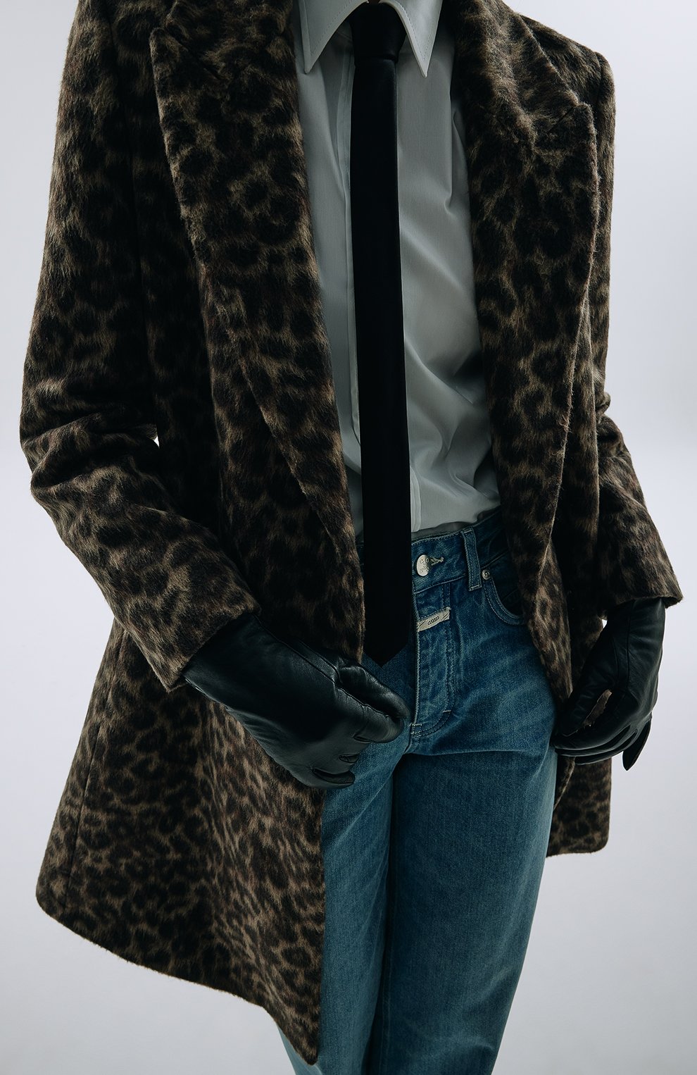 Джинсы CLOSED голубого цвета по цене 33000 руб., арт. C91189-159-47, фото 7 Джинсы CLOSED, арт. C91189-159-47, фото 7