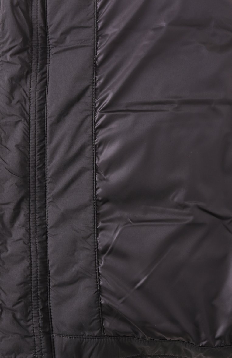 Мужской пуховый жилет lawrence CANADA GOOSE черного цвета, арт. 2804MB | Фото 7 (Материал сплава: Проставлено; Материал утеплителя: Пух и перо; Драгоценные камни: Проставлено; Длина (верхняя одежда): Короткие; Материал подклада: Синтетический материал; Мужское Кросс-КТ: жилеты-объемные; Стили: Кэжуэл; Материал внешний: Синтетический материал)