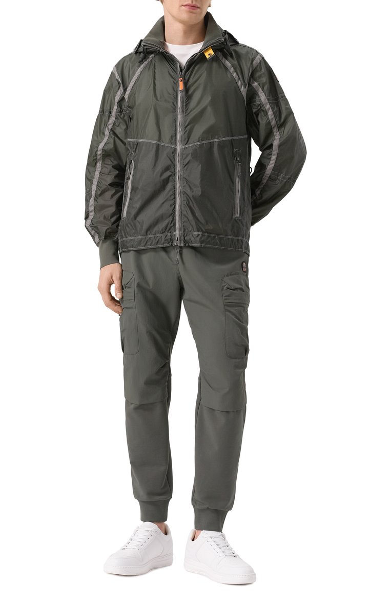 Мужская куртка PARAJUMPERS темно-зеленого цвета, арт. PMJKPX02 | Фото 2 (Материал внешний: Синтетический материал; Матери�ал подклада: Синтетический материал; Рукава: Длинные; Длина (верхняя одежда): Короткие; Стили: Кэжуэл; Кросс-КТ: Легкие)