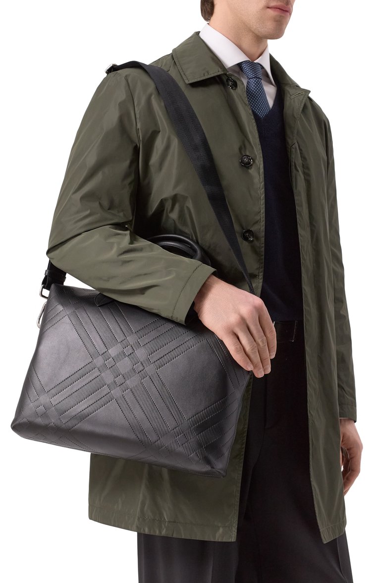 Мужская портфель BURBERRY черного цвета, арт. 8101921 | Фото 2 (Ремень/цепочка: На ремешке; Размер: large; Материал: Натуральная кожа; Сумки-технические: Портфели)