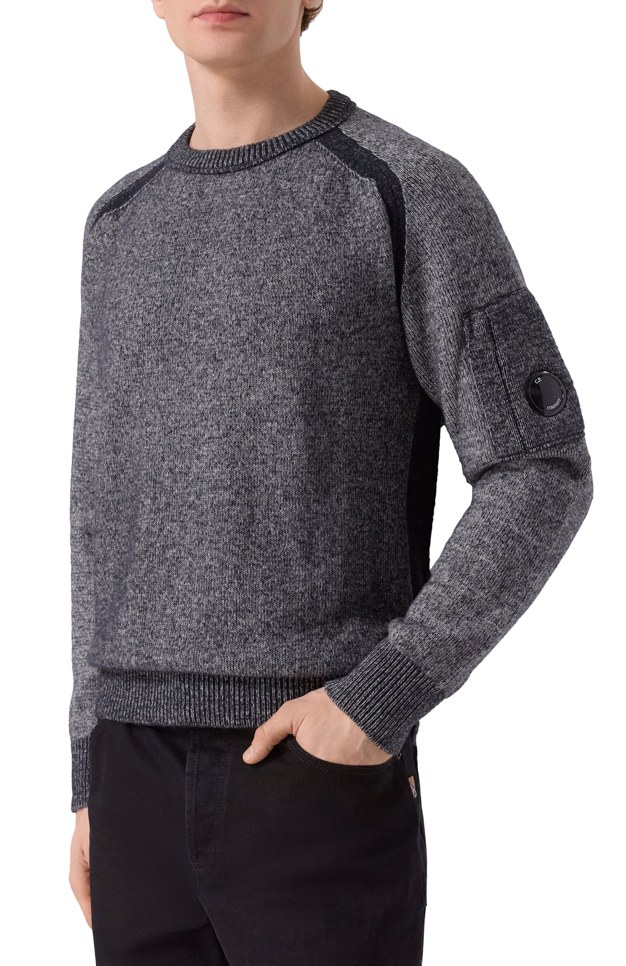 Джемпер C.P. COMPANY темно-серого цвета по цене 37850 руб., арт. 19CMKN252A006170A, фото 3 Джемпер C.P. COMPANY, арт. 19CMKN252A006170A, фото 3