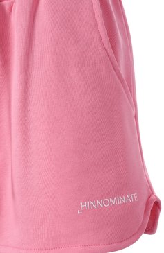 Женские хлопковые шорты HINNOMINATE розового цвета, арт. HMABW01426 | Фото 6 (Драгоценные камни: Проставлено; Длина Ж (юбки, платья, шорты): Мини; Материал внешний: Хлопок; Материал сплава: Проставлено; Стили: Спорт-шик)