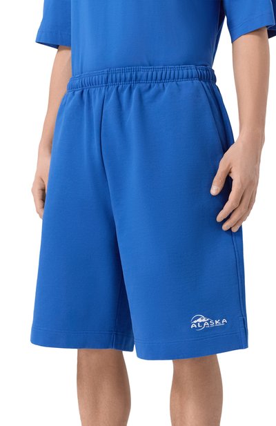 Хлопковые шорты VETEMENTS синего цвета по цене 69950 руб., арт. ME76SS257A/1200 LIGHT JERSEY, фото 3 Хлопковые шорты VETEMENTS, арт. ME76SS257A/1200 LIGHT JERSEY, фото 3