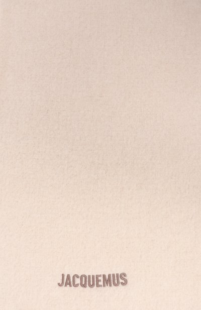 Шерстяной шарф JACQUEMUS светло-бежевого цвета по цене 33200 руб., арт. 23HACU00574/A0T4032, фото 4 Шерстяной шарф JACQUEMUS, арт. 23HACU00574/A0T4032, фото 4