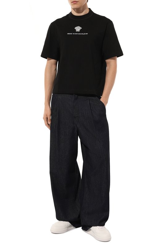 Хлопковая футболка Versace 1015738/1A11054 Чёрный  1015738/1A11054 Фото 2