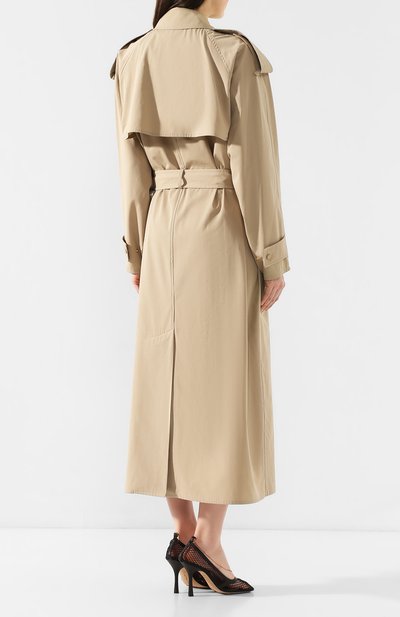 Тренч из смеси хлопка и вискозы BOTTEGA VENETA бежевого цвета по цене 368000 руб., арт. 609117/VK0N0, фото 4 Тренч из смеси хлопка и вискозы BOTTEGA VENETA, арт. 609117/VK0N0, фото 4