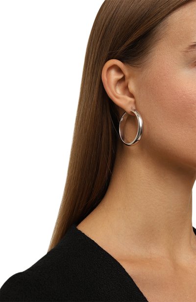 Серьги GIORGIO ARMANI серебряного цвета по цене 75400 руб., арт. 610602/4F451, фото 2 Серьги GIORGIO ARMANI, арт. 610602/4F451, фото 2