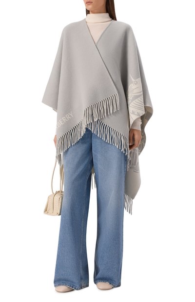 Пончо из шерсти и кашемира BURBERRY серого цвета по цене 223500 руб., арт. 8110228, фото 2 Пончо из шерсти и кашемира BURBERRY, арт. 8110228, фото 2