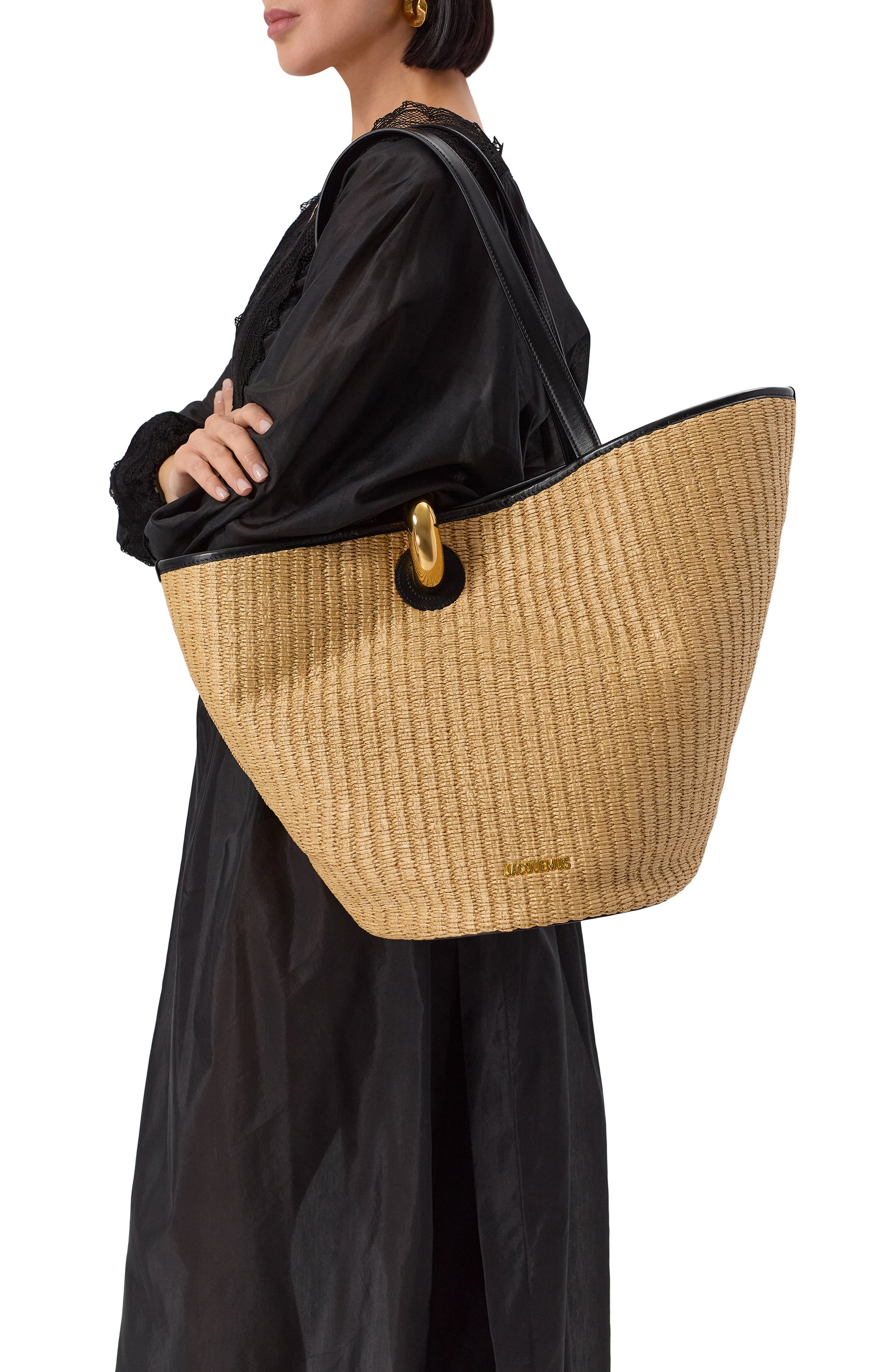 Сумка le bambola JACQUEMUS бежевого цвета по цене 156000 руб., арт. 25E243BA382/3248, фото 2 Сумка le bambola JACQUEMUS, арт. 25E243BA382/3248, фото 2