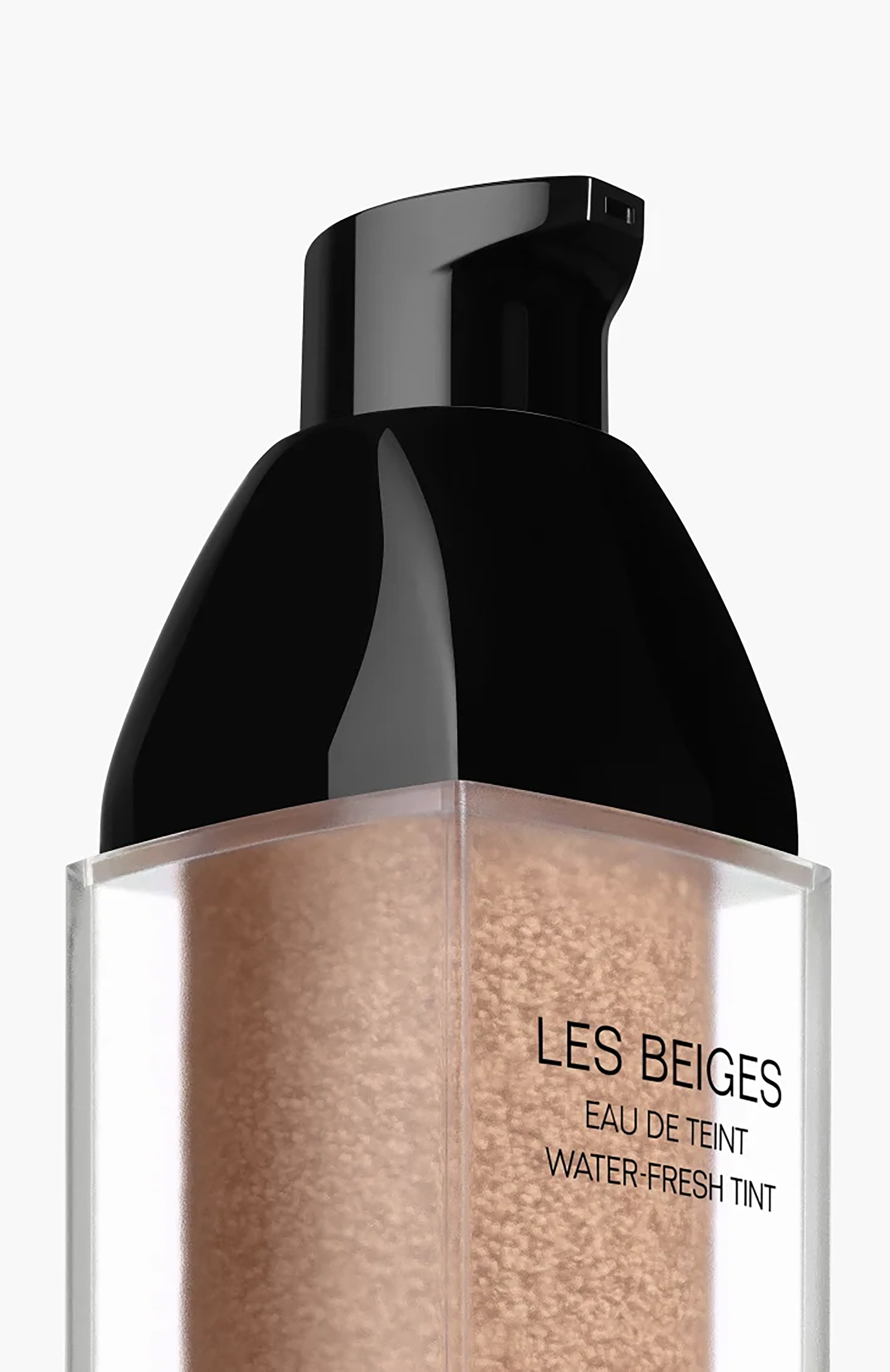 Ультралегкий флюид-тинт les beiges eau de teint, оттенок medium light (30ml) CHANEL, арт. 3145891588200, фото 3