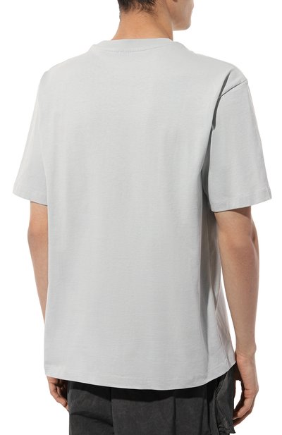 Хлопковая футболка COMME DES FUCKDOWN светло-серого цвета по цене 8575 руб., арт. CFABM00106, фото 4 Хлопковая футболка COMME DES FUCKDOWN, арт. CFABM00106, фото 4