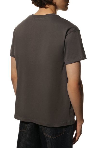 Хлопковая футболка HINNOMINATE темно-серого цвета по цене 6960 руб., арт. HUW2/HNM127, фото 4 Хлопковая футболка HINNOMINATE, арт. HUW2/HNM127, фото 4