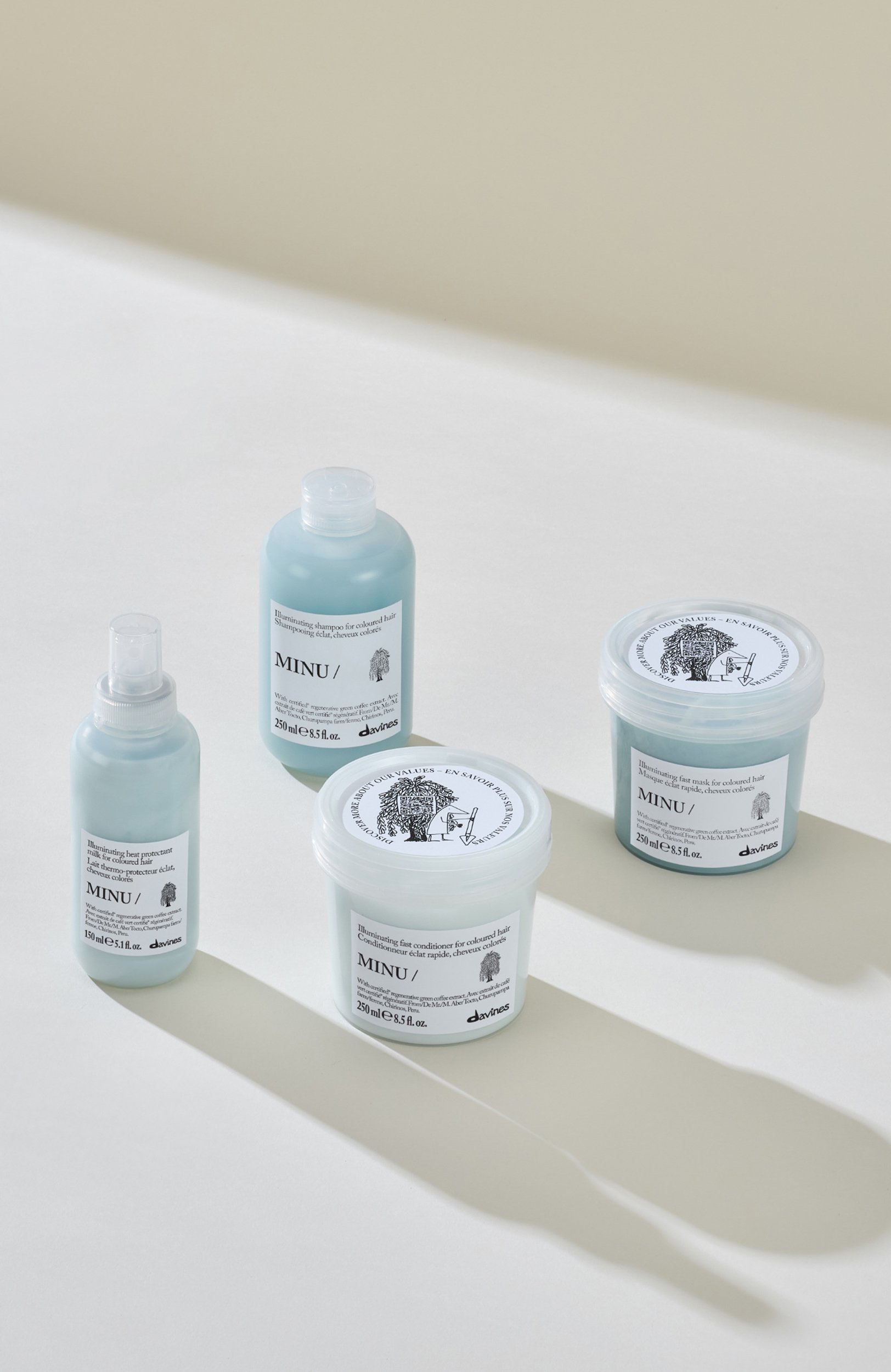Экспресс-кондиционер для окрашенных волос minu (250ml) DAVINES бесцветного цвета по цене 4620 руб., арт. 70027, фото 3 Экспресс-кондиционер для окрашенных волос minu (250ml) DAVINES, арт. 70027, фото 3