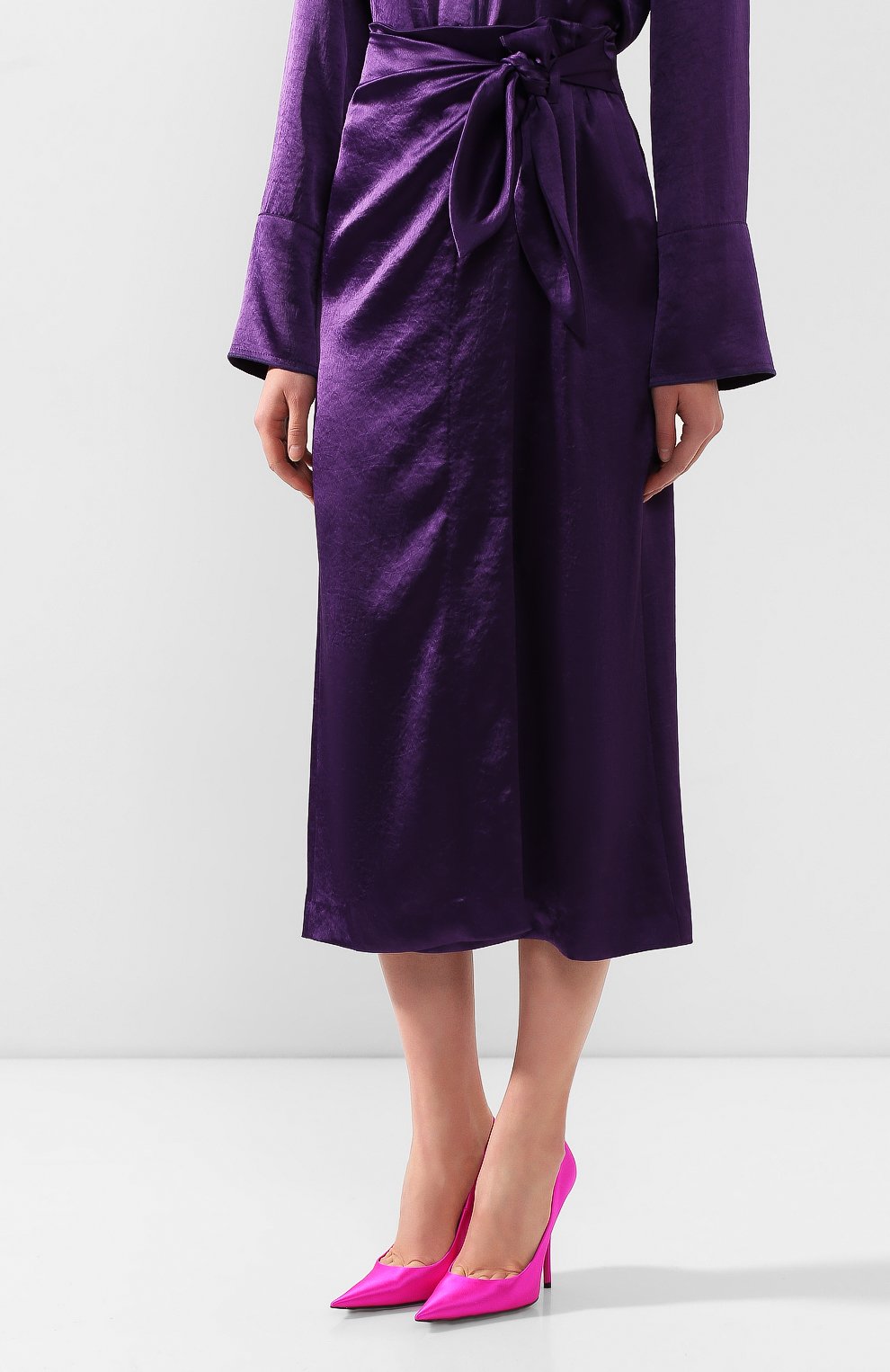 Юбка с запахом NANUSHKA фиолетового цвета по цене 47800 руб., арт. AMAS_PURPLE_WASHED SATIN, фото 3 Юбка с запахом NANUSHKA, арт. AMAS_PURPLE_WASHED SATIN, фото 3