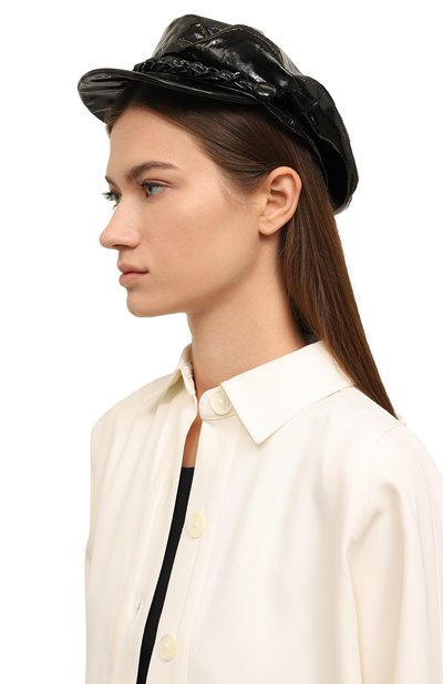 Лакированное кепи с декоративной цепью EUGENIA KIM, арт. 29104-20518E, фото 2