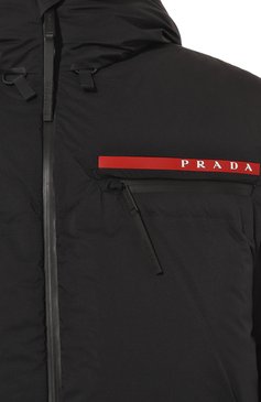 Женский пуховик prada linea rossa PRADA черного цвета, арт. 29X983-1ZL0-F0700-212 | Фото 5 (Рукава: Длинные; Материал внешний: Синтетический материал; Кросс-КТ: Пуховик; Материал сплава: Проставлено; Стили: Спорт-шик; Драгоценные камни: Проставлено; Длина (верхняя одежда): Короткие; Материал утеплителя: Пух и перо)