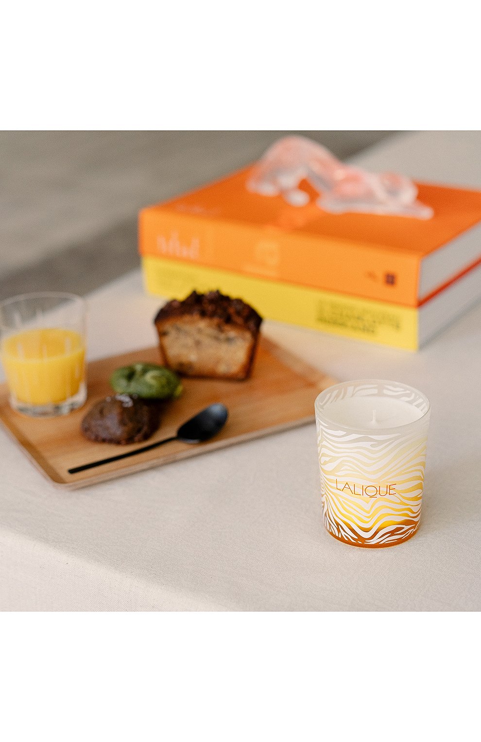 Свеча le soleil LALIQUE золотого цвета по цене 12300 руб., арт. B27181, фото 4 Свеча le soleil LALIQUE, арт. B27181, фото 4