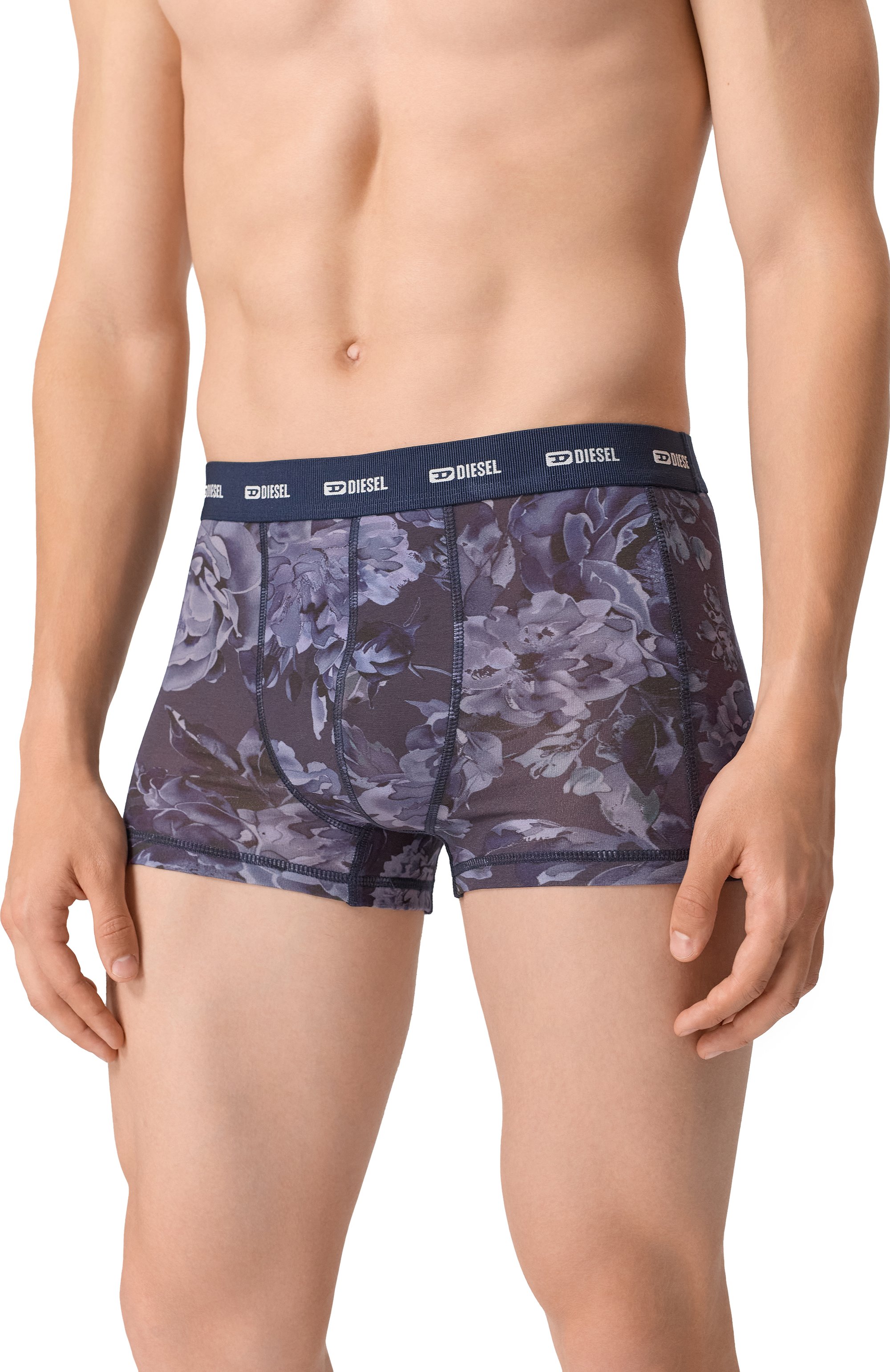 Комплект из трех боксеров DIESEL черного цвета по цене 6170 руб., арт. A17832/0DLBU, фото 2 Комплект из трех боксеров DIESEL, арт. A17832/0DLBU, фото 2