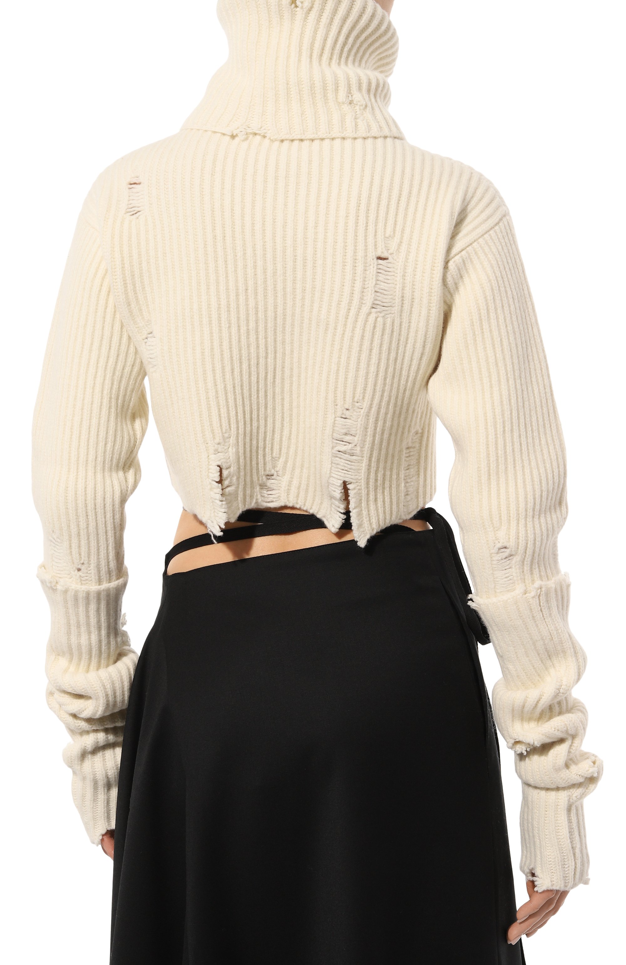 Шерстяной свитер ANN DEMEULEMEESTER кремового цвета по цене 82900 руб., арт. 2402-W-KN34-KN048-003, фото 4 Шерстяной свитер ANN DEMEULEMEESTER, арт. 2402-W-KN34-KN048-003, фото 4