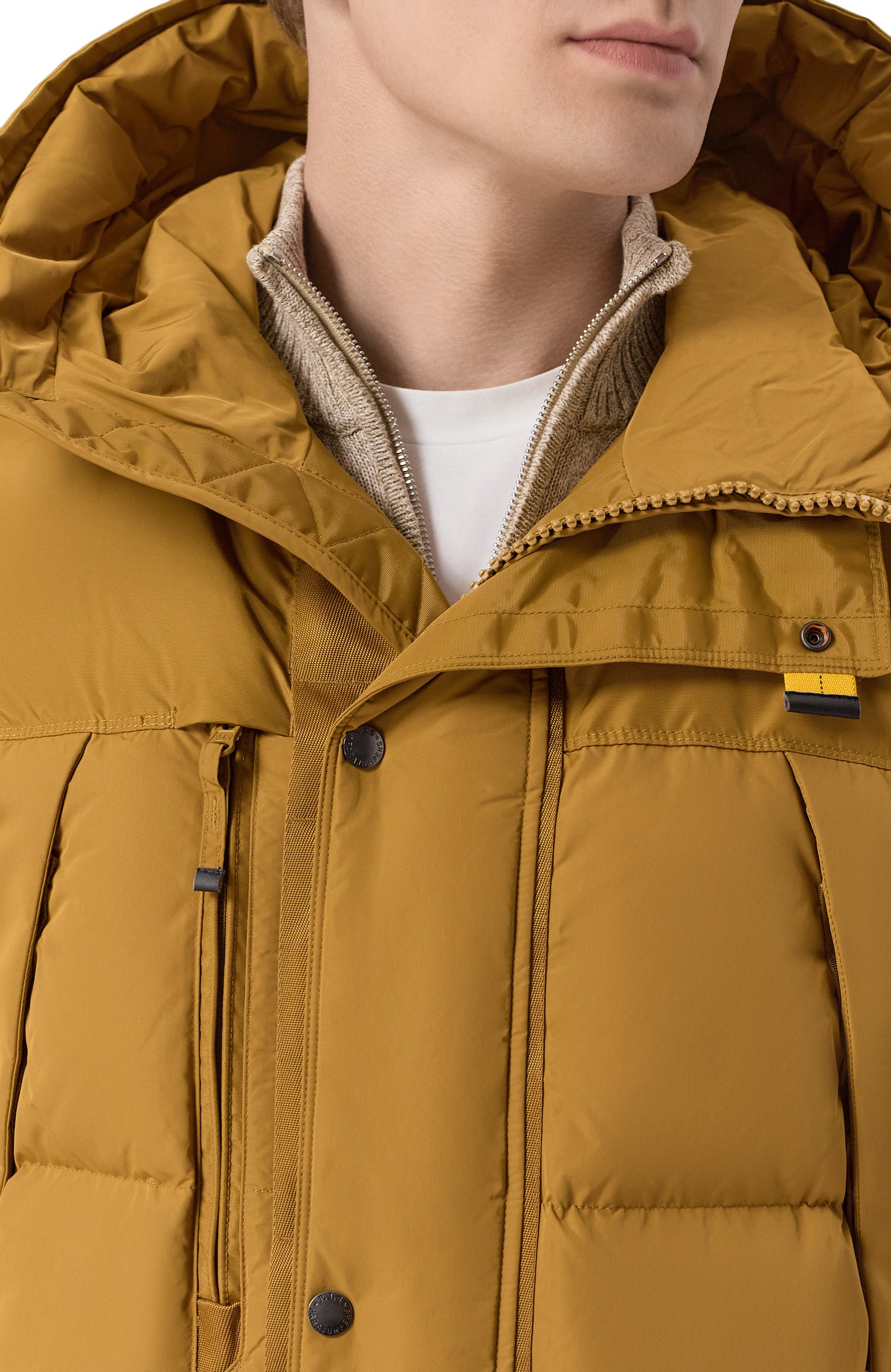 Пуховик PARAJUMPERS светло-коричневого цвета по цене 127500 руб., арт. 26WMPMPUHF03, фото 5 Пуховик PARAJUMPERS, арт. 26WMPMPUHF03, фото 5