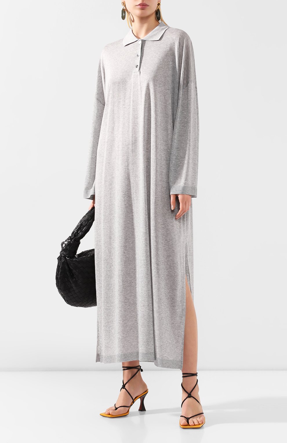Платье-макси TOTEME серого цвета по цене 32950 руб., арт. BARZI0 DRESS 202-620-777, фото 2 Платье-макси TOTEME, арт. BARZI0 DRESS 202-620-777, фото 2