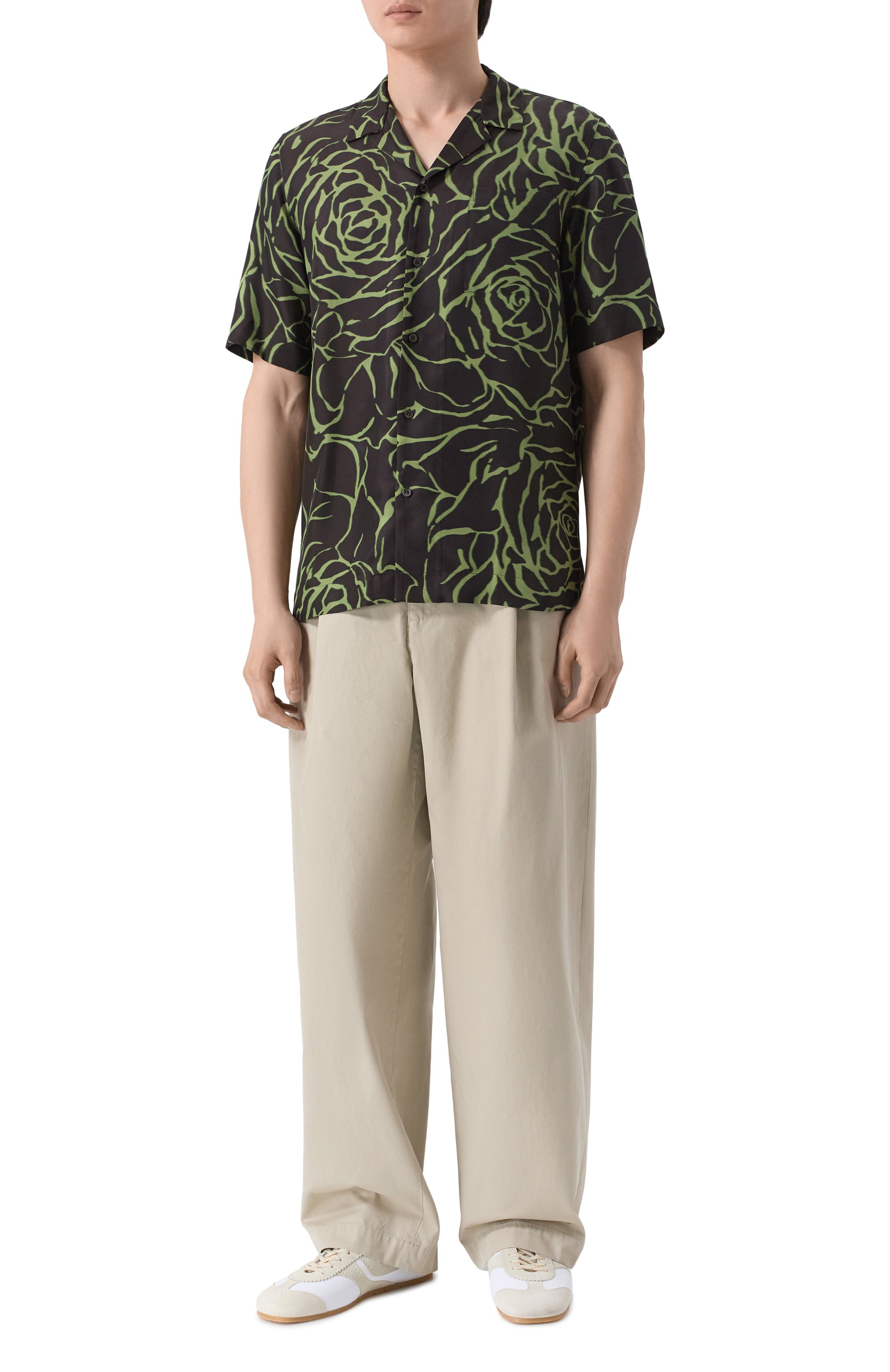 Рубашка из вискозы DRIES VAN NOTEN черного цвета по цене 94200 руб., арт. 020742/3244, фото 2 Рубашка из вискозы DRIES VAN NOTEN, арт. 020742/3244, фото 2