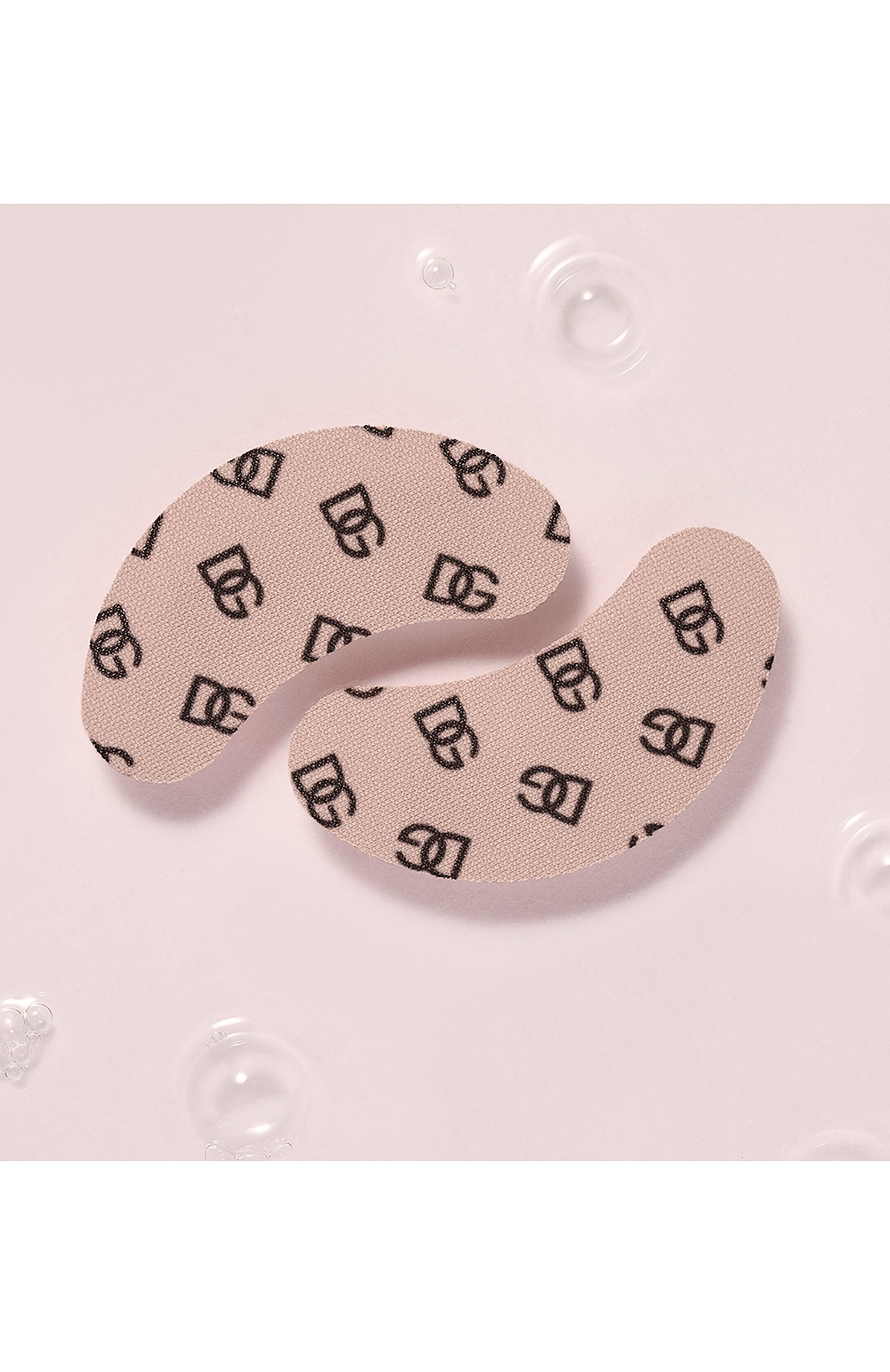 Осветляющие гелевые патчи для кожи вокруг глаз no-puff caffeine eye patches (5шт.) DOLCE & GABBANA, арт. 8054754407938, фото 4