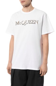 Мужская хлопковая футболка ALEXANDER MCQUEEN белого цвета, арт. 649876/QTZ56 | Фото 3 (Рукава: Короткие; Принт: С принтом; Длина (для топов): Удлиненные; Материал сплава: Проставлено; Материал внешний: Хлопок; Стили: Спорт-шик; Драгоценные камни: Проставлено)