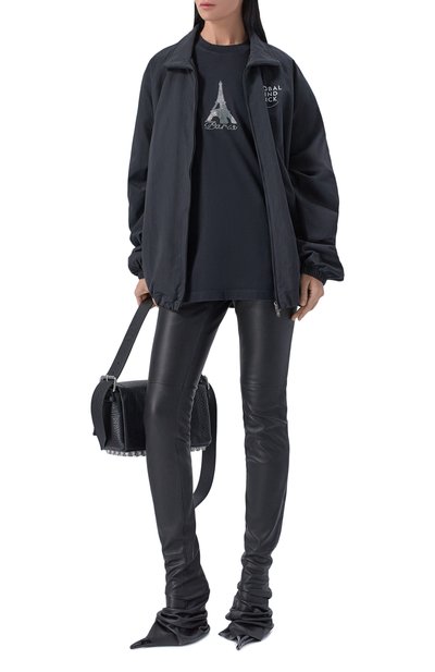 Ветровка VETEMENTS черного цвета по цене 109500 руб., арт. ME76GJ121B/26350 NYL0N, фото 3 Ветровка VETEMENTS, арт. ME76GJ121B/26350 NYL0N, фото 3