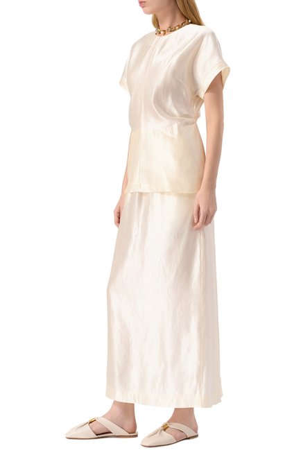 Женские кожаные сабо EMPORIO ARMANI кремвого цвета, арт. X3R036/XF271 | Фото 2 (Материал сплава: Проставлено; Каблук высота: Низкий; Драгоценные камни: Проставлено; Материал внутренний: Натуральная кожа; Подошва: Плоская; Материал внешний: Натуральная кожа)