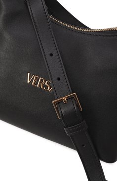 Женская сумка versace tag VERSACE черного цвета, арт. 1018302/1A13171 | Фото 3 (Драгоценные камни: Проставлено; Ремень/цепочка: На ремешке; Материал: Натуральная кожа; Размер: small; Материал сплава: Проставлено)