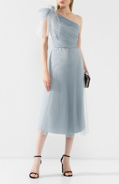 Платье-миди с бантом REDVALENTINO голубого цвета по цене 116500 руб., арт. RR3VAC05/428, фото 2 Платье-миди с бантом REDVALENTINO, арт. RR3VAC05/428, фото 2
