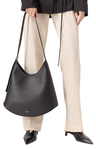 Сумка eldorado JIL SANDER черного цвета по цене 317000 руб., арт. J08ZH0061-P8354, фото 2 Сумка eldorado JIL SANDER, арт. J08ZH0061-P8354, фото 2