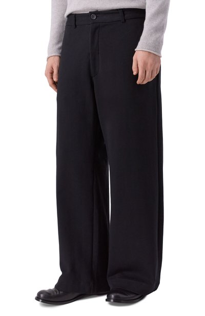 Хлопковые брюки HANNES ROETHER черного цвета по цене 42850 руб., арт. BUL21LIT.286, фото 3 Хлопковые брюки HANNES ROETHER, арт. BUL21LIT.286, фото 3